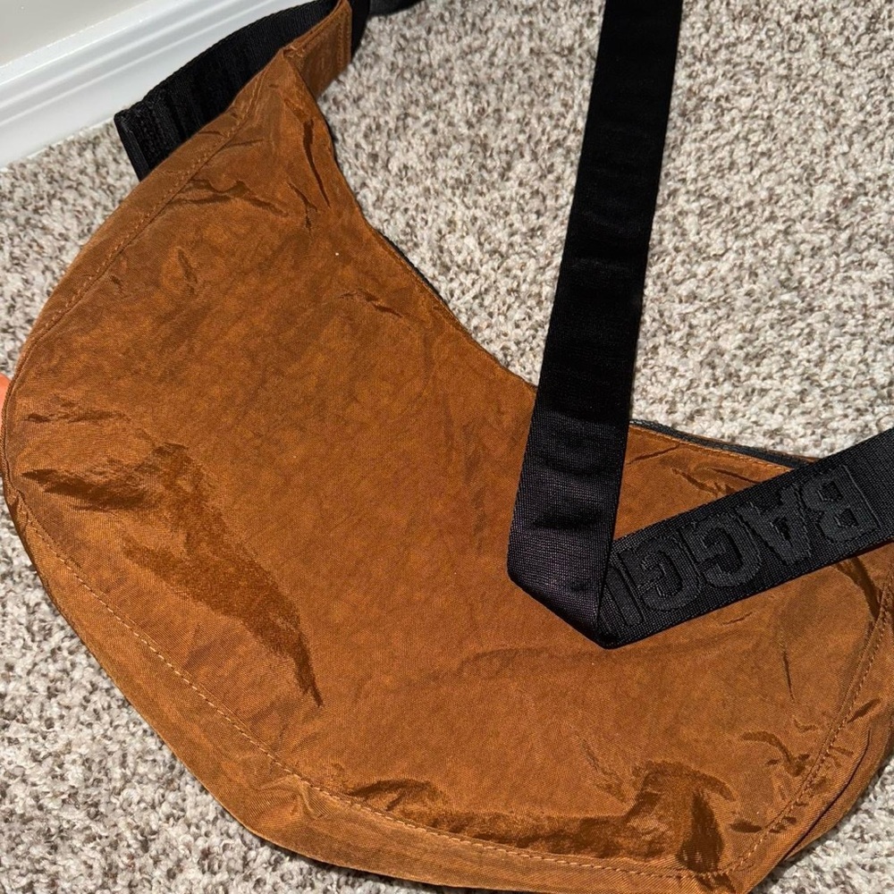 baggu medium crescent